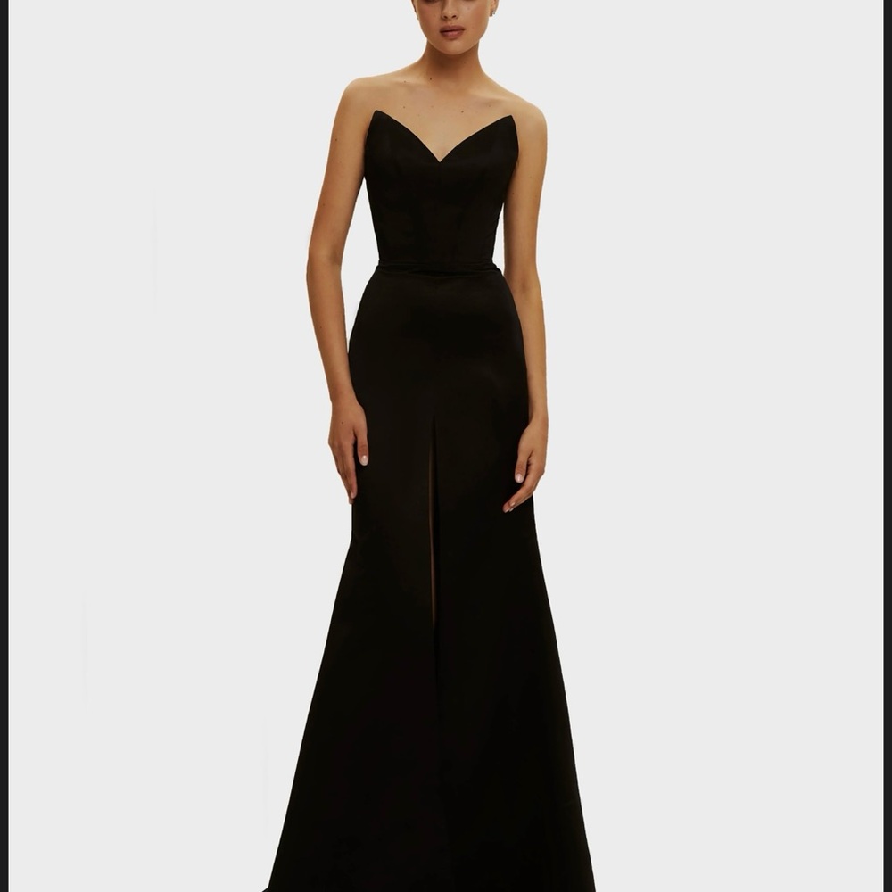 NWT Milla Black Elegant strapless trumpet evening gown